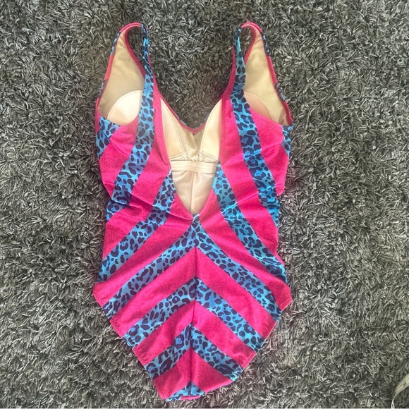 Hot pink paisleys and blue cheetah print one piece Gottex Swimsuit size 10 - Picture 7 of 12
